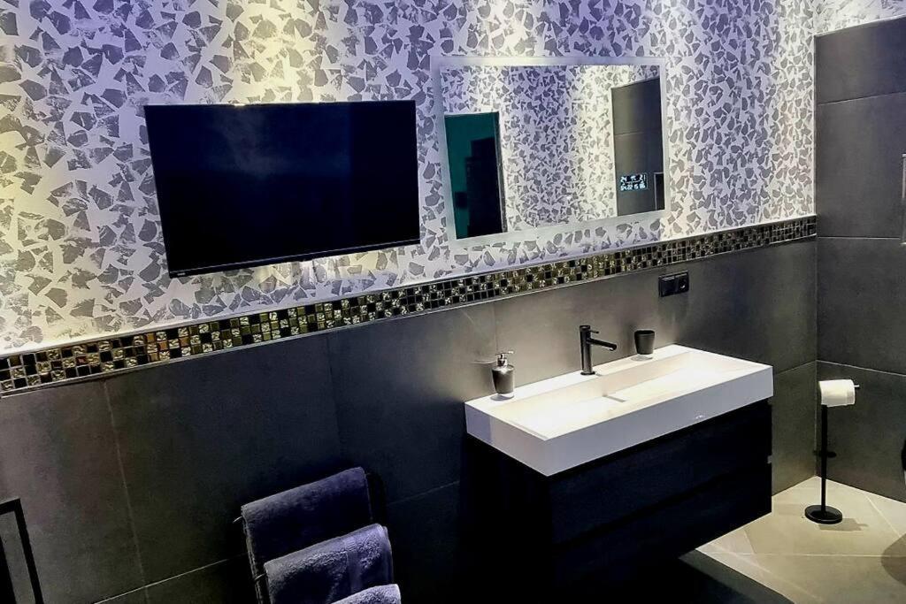 Luxus Loft Whirlpool Designer Kueche Bad Lejlighed Herdecke Eksteriør billede