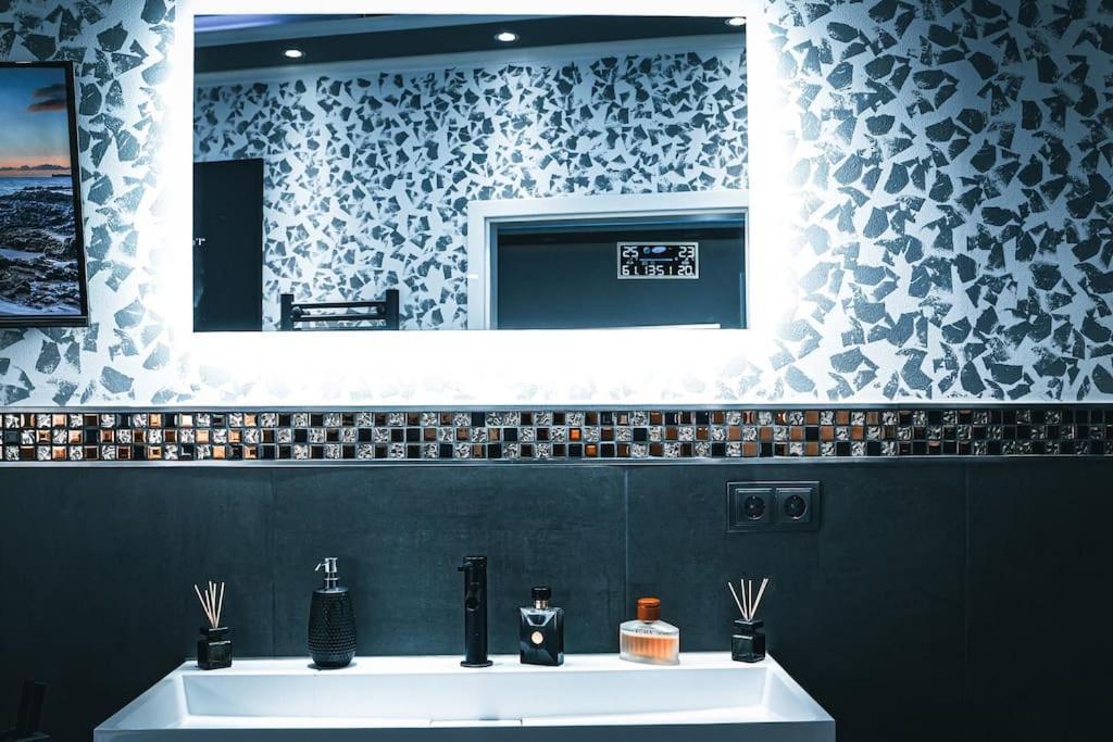 Luxus Loft Whirlpool Designer Kueche Bad Lejlighed Herdecke Eksteriør billede